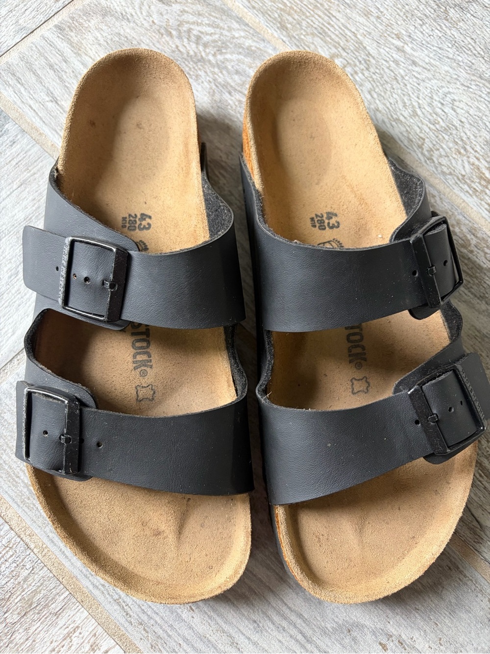 Birkenstock Arizona sandals 43 men 10/10.5